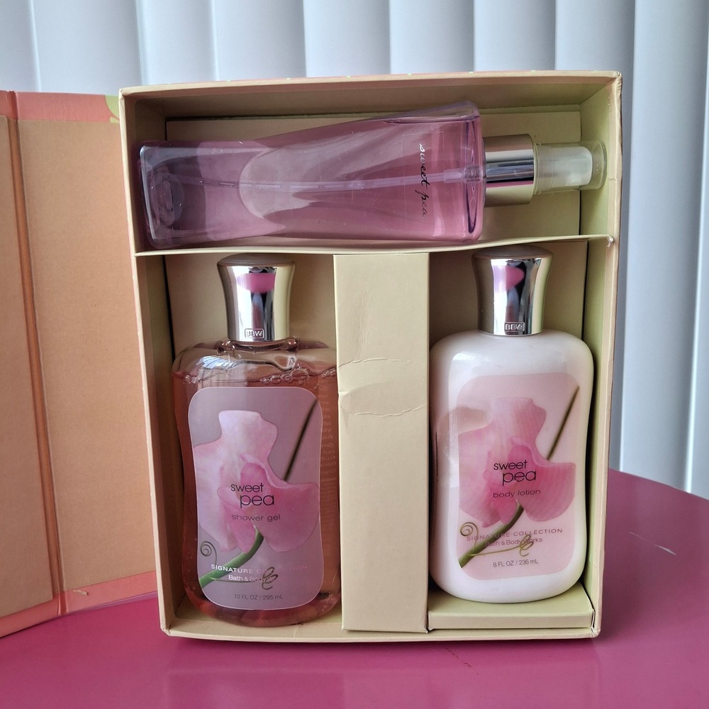 Bath & Body Works SWEET PEA Gift Set Full Size Shower Gel Lotion Mist Box - Picture 5 of 8